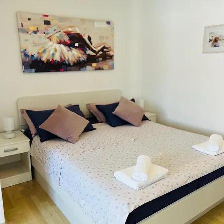 Milka Apartment Hvar Town