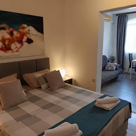 Milka Apartment *