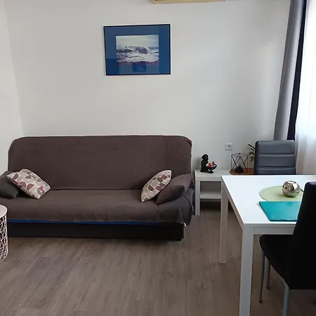 Milka Apartment *