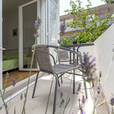 Milka Apartment *