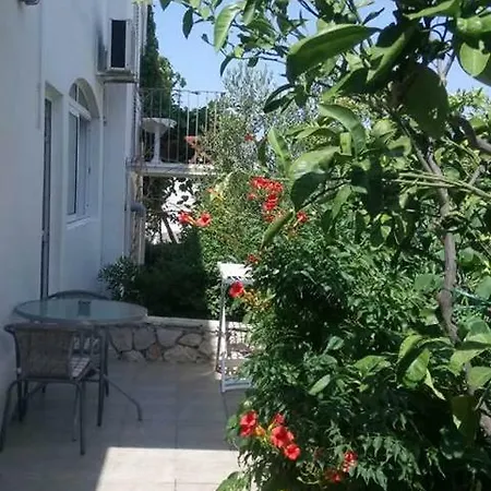 Apartment Milka *